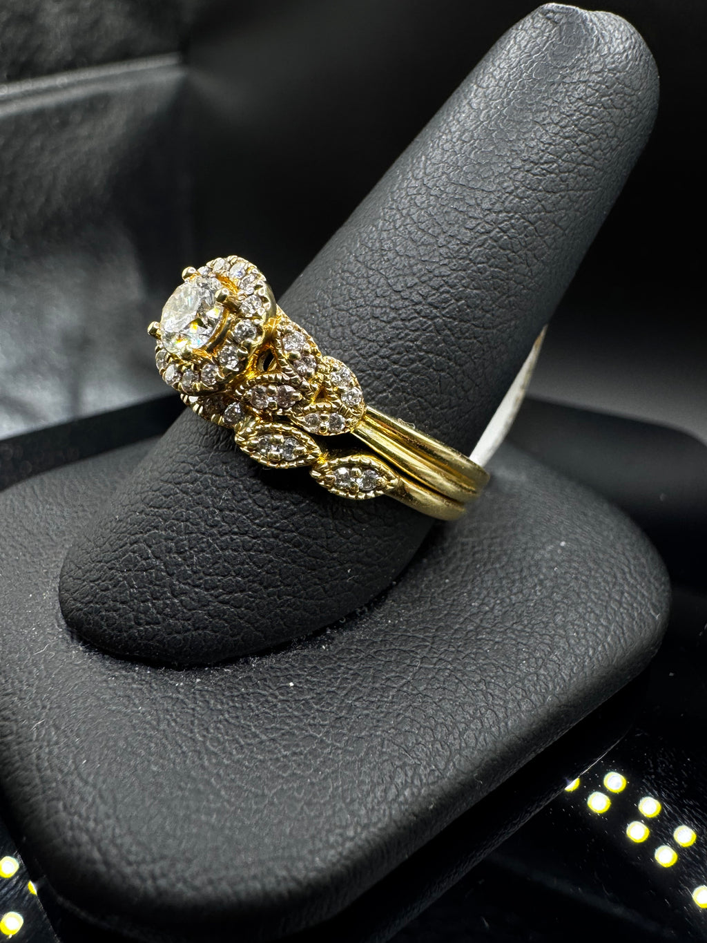 14kt Yellow Gold Diamond Halo Bridal Set - .40 ct Round Center, .76 cttw