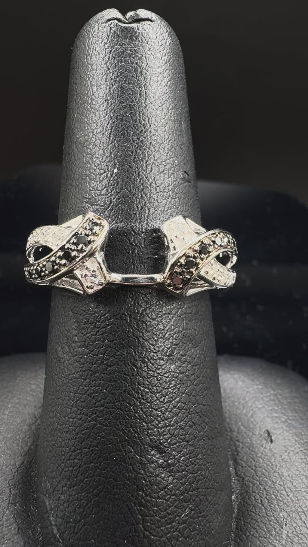 14K White Gold Black and White Diamond Ring Wrap